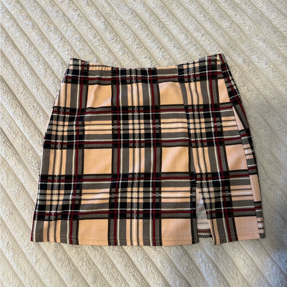 Plaid mini skirt